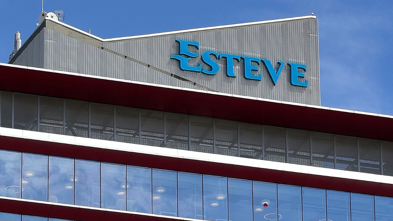 ESTEVE confia a OYTEC la Digitalización de sus plantas productivas